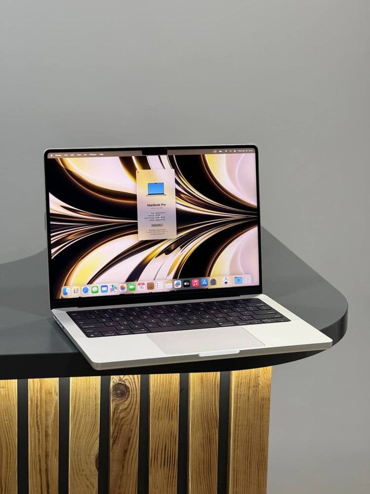 MacBook Pro 14" M3 Pro 512GB 18GB
